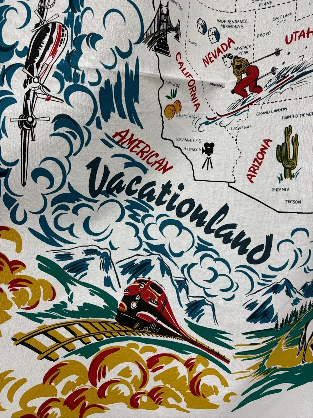 Kitsch ’n Couture 2005 American Vacationland USA Map Tablecloth, Rare Americana